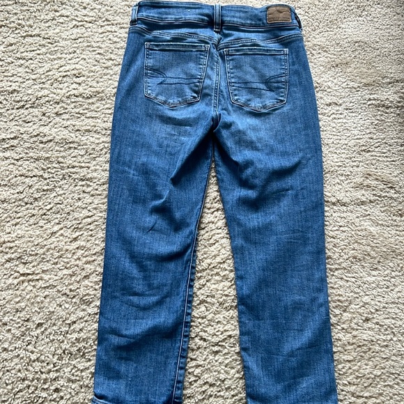 American Eagle artist crop jeans. Size 4 short women - Picture 6 of 9